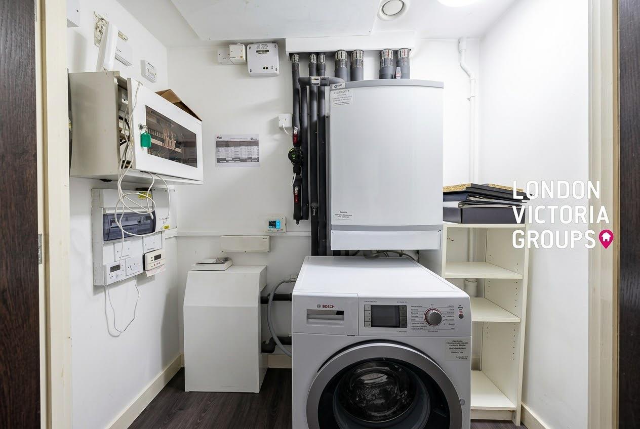 Hartwood Court, Devan Grove, London